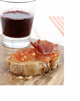 MONTADO DE GELATINA DE TOMATE CON JAMÓN IBÉRICO