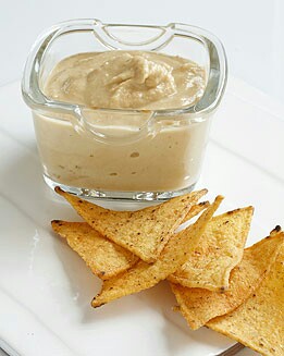 SALSA DE YOGUR, PEPINO Y ENELDO