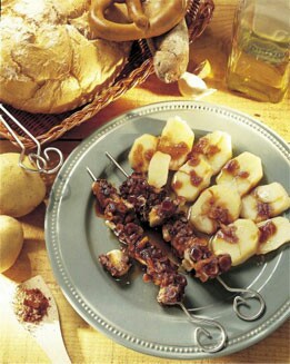 PULPO EMPARRILLADO SOBRE LECHO DE PATATAS