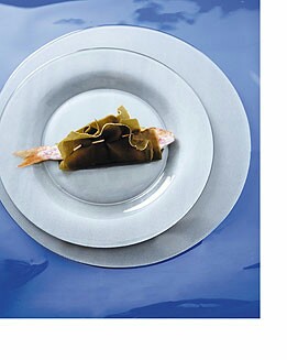 SALMONETES AL DRY MARTINI CON LECHUGA DE MAR