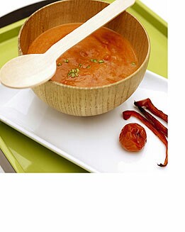 CREMA DE TOMATE ESPECIADA CON TRIGO