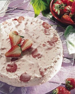 HELADO DE FRESAS Y NATA