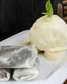 ROLLITOS DE CHOCOLATE CON PLÁTANO