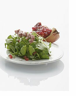 ENSALADA DE BERROS CON CABEZA DE JABALÍ A LA VINAG