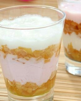 PURÉ DE CIRUELA CON YOGUR