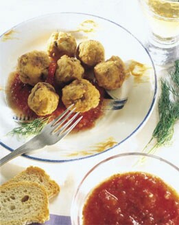 BOLITAS MEDITERRÁNEAS EN SALSA DE HIERBAS