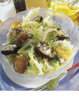 ENSALADA DE FRUTOS SECOS Y QUESO AZUL