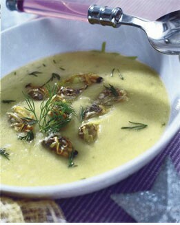 CREMA DE ALMEJAS CON CEBOLLINO