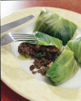 HOJAS DE REPOLLO RELLENAS CARNE DE CERDO