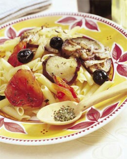 MACARRONES CON VERDURAS ASADAS