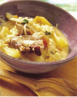 PATATAS GUISADAS CON COSTILLAS