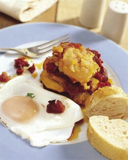 PATATAS AROMÁTICAS EN MOLDE CON CHORIZO IBÉRICO