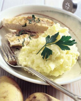 PURÉ DE PATATAS AROMATIZADO CON AJO Y LAUREL