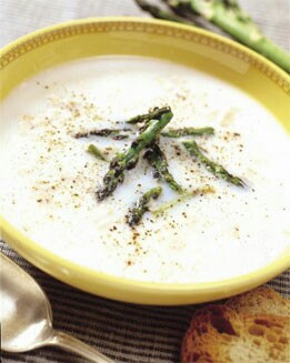 SOPA BLANCA DE ESPÁRRAGOS