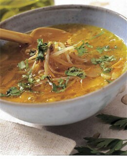 SOPA DE BROTES DE SOJA