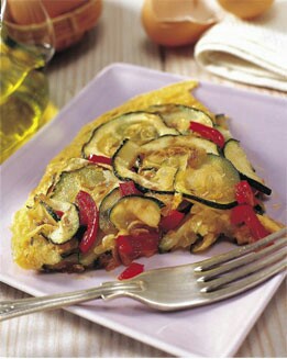 TORTILLA DE CALABACÍN Y PIMIENTOS