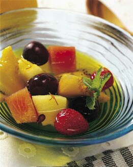 ENSALADA DE FRUTA EN ALMÍBAR DE AZAFRÁN