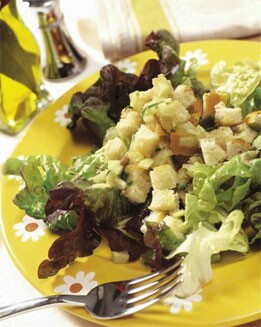 ENSALADA VERDE CON ALIÑO DE PEPINO