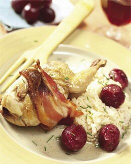 CODORNICES RELLENAS DE FOIE CON UVAS