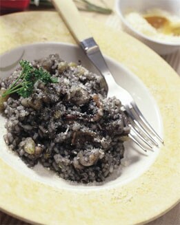 RISOTTO NEGRO CON CALAMARES