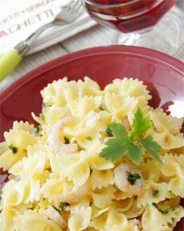 PASTA  CON GAMBAS AL AJILLO