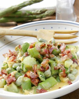 VERDURAS DE PRIMAVERA A LA CARBONARA