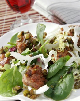 ENSALADA CON ALBÓNDIGAS