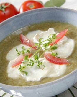 CREMA DE CANÓNIGOS Y QUESO DE CABRA