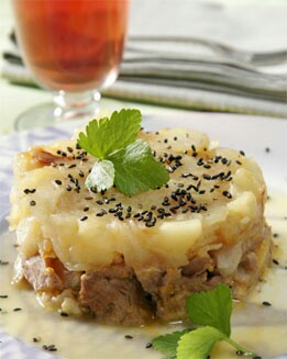 MILHOJA CORDERO Y  PATATA