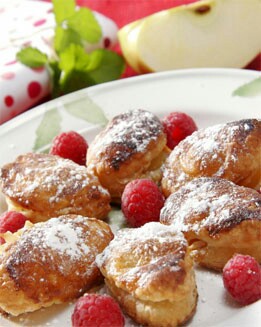 EMPANADILLAS DE MANZANA Y MEJORANA