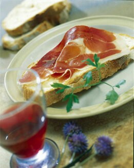 TOSTA DE AJO CON JAMÓN IBÉRICO
