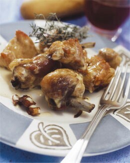 POLLO AL AJILLO CON SALSA DE NATA