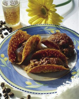 TEJAS CON ALMENDRAS