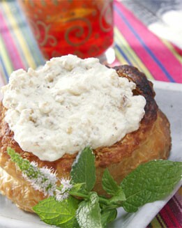 VOLOVANES  DE NATA Y NUECES