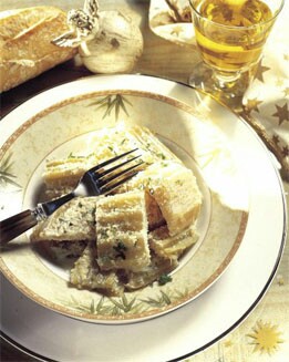 CARDO EN SALSA DE ALMENDRAS