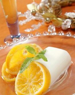 TARRINA  DE QUESO  CON MANDARINAS