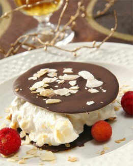 MILHOJAS DE TURRÓN Y CHOCOLATE