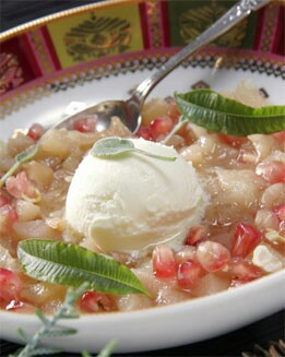 SOPA DE PERAS CON GRANADAS Y QUESO