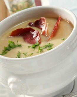PURRUSALDA CON ALMENDRAS Y CRUJIENTE DE JAMÓN