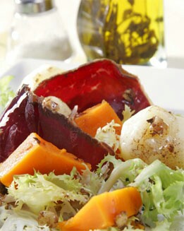 ENSALADA DE VERDURAS Y CECINA