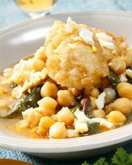 POTAJE DE GARBANZOS CON ACELGAS Y BACALAO