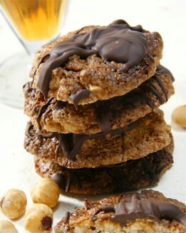 GALLETAS DE FRUTOS SECOS  Y CHOCOLATE