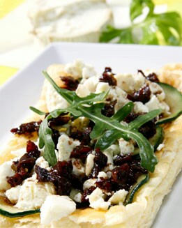 HOJALDRE  DE CALABACÍN Y QUESO