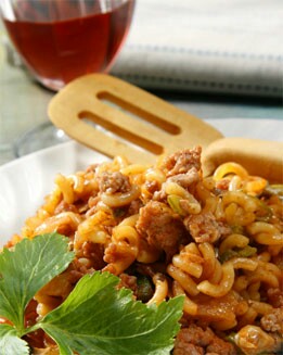 FIDEOS CON CARNE