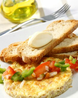 TORTILLA DE ATÚN Y PICO DE GALLO
