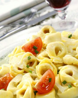 PASTA RELLENA CON SALSA DE MOSTAZA