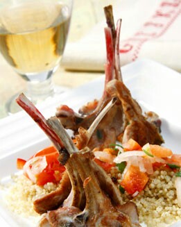 CHULETAS DE CORDERO CON QUINOA