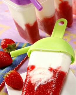 HELADOS DE YOGUR Y FRESAS