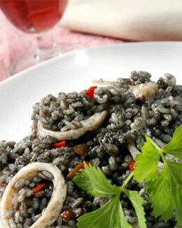 ARROZ NEGRO CON CALAMARES