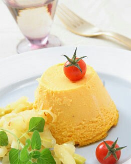 FLAN DE CALABAZA CON SALTEADO DE MANZANA